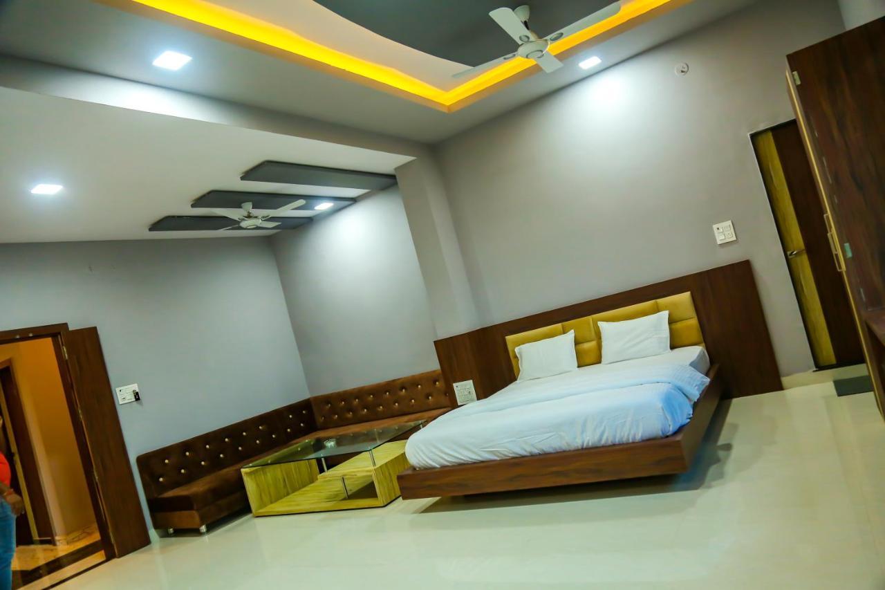 Aashirwad Hotels & Resort Shamgarh Bagian luar foto