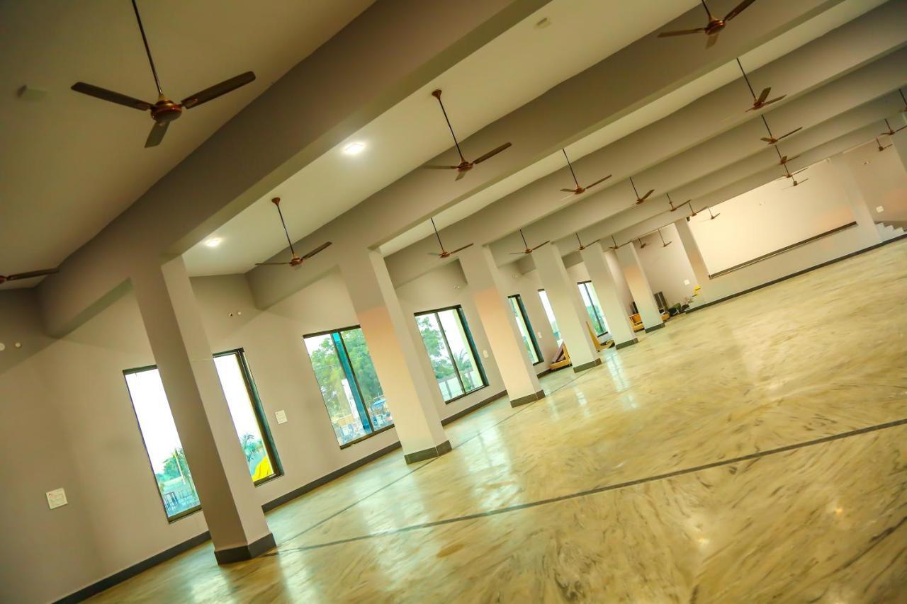 Aashirwad Hotels & Resort Shamgarh Bagian luar foto