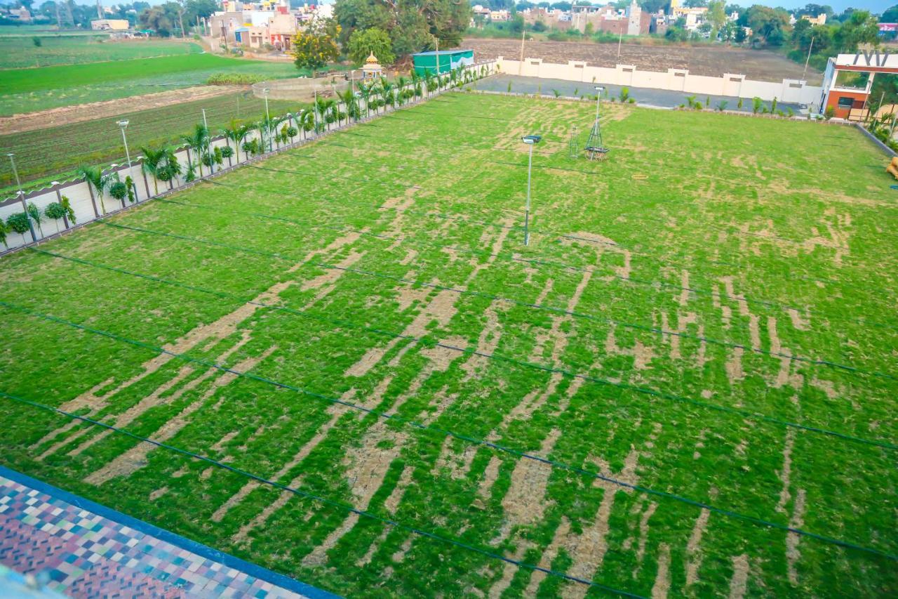 Aashirwad Hotels & Resort Shamgarh Bagian luar foto